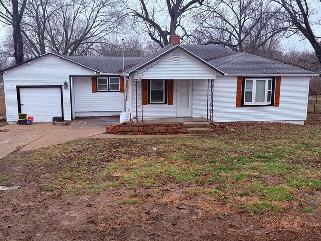 Building Photo - 2944 N 58th St