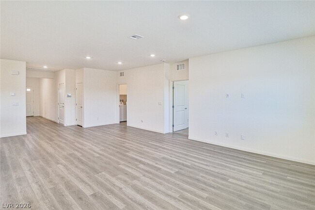 Building Photo - 7476 Crystal Harbor Ave
