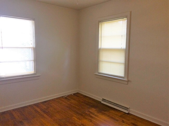 Building Photo - 7716 Dobbin Rd