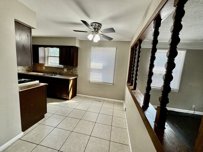 Building Photo - 4309 Edmund St