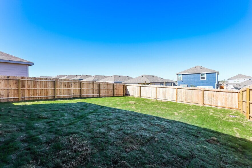 Building Photo - 506 Chevre Rd