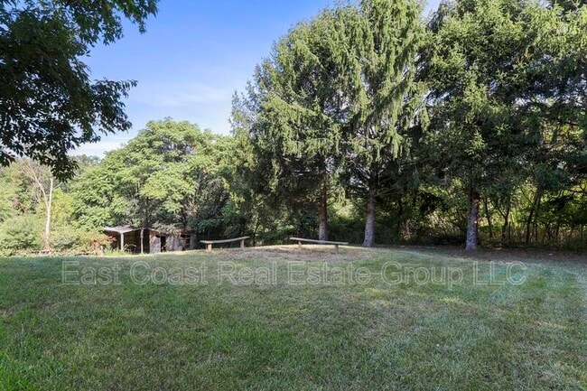 Building Photo - 2068C Virts Ln