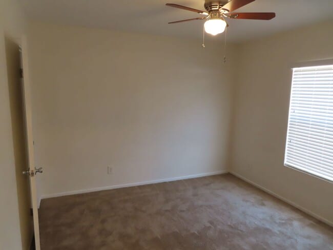 Building Photo - Three Bedroom Two Bath Home in La Mesa
