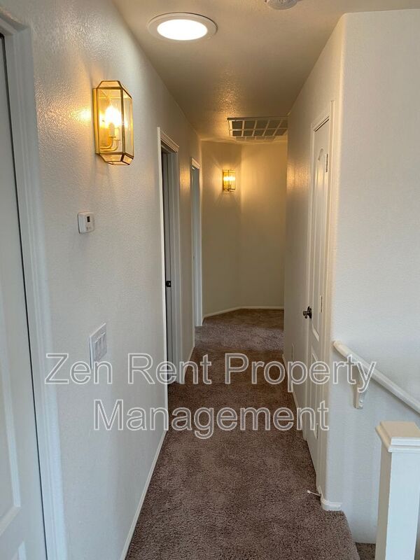 Building Photo - 4150 E Azurite Rd