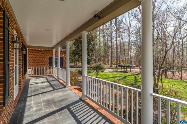 Building Photo - 3125 Beau Mont Farm Rd