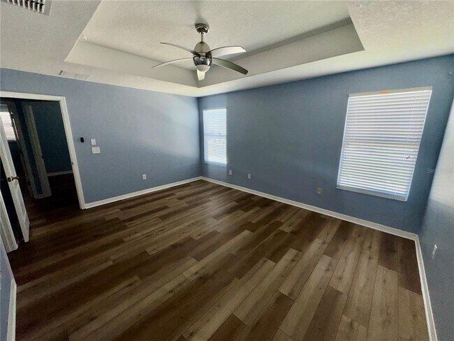 Building Photo - 2120 Song Sparrow Ct