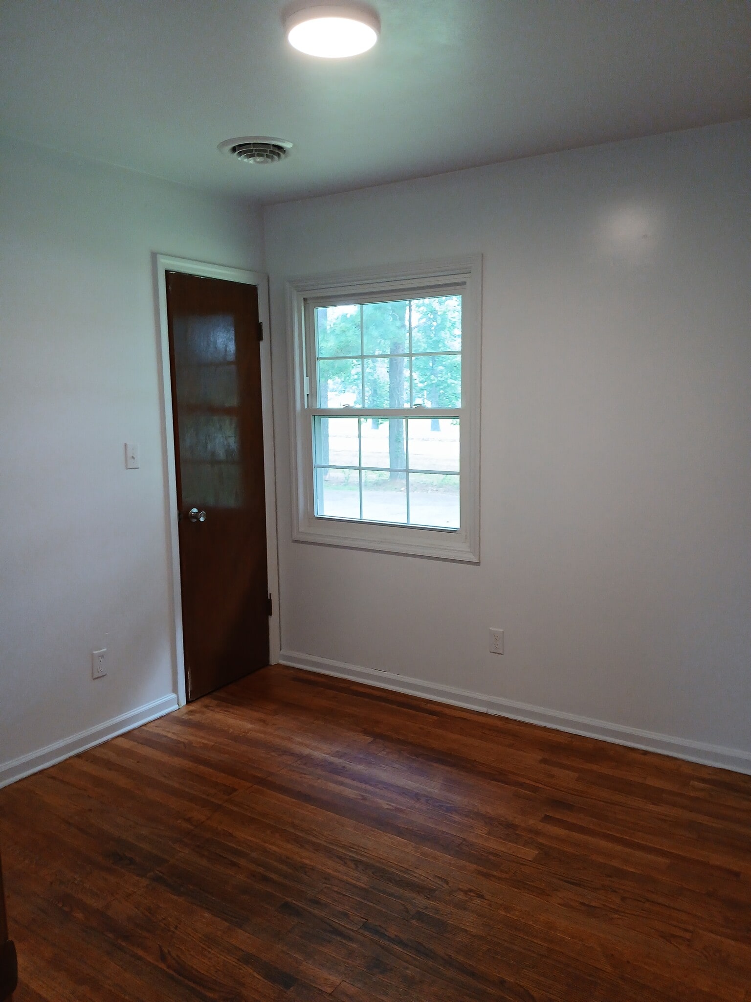 Building Photo - 5114 Pleasant Shade Dr
