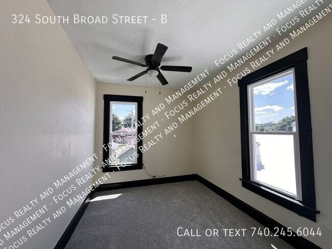 Building Photo - 324 S Broad St