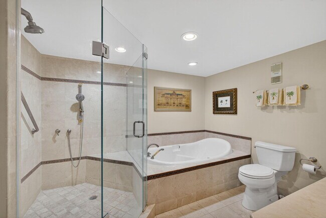 Building Photo - 5550 N Ocean Dr