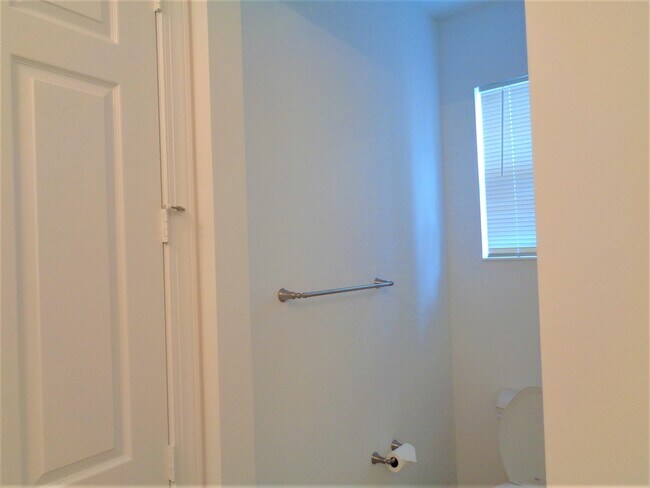 Building Photo - 2597 Bella Vista Cir