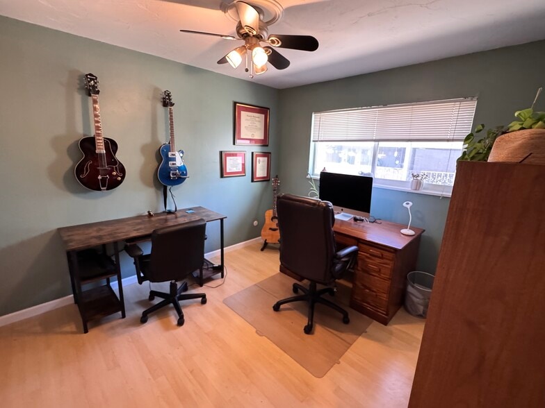 Building Photo - 5300 E Cherry Creek South Dr