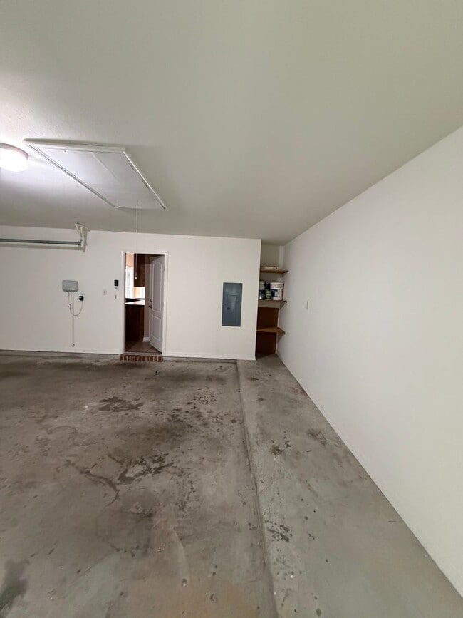 Building Photo - Lovely Home for Lease in Plantation Trace Garden Homes - Bossier City, LA 71112