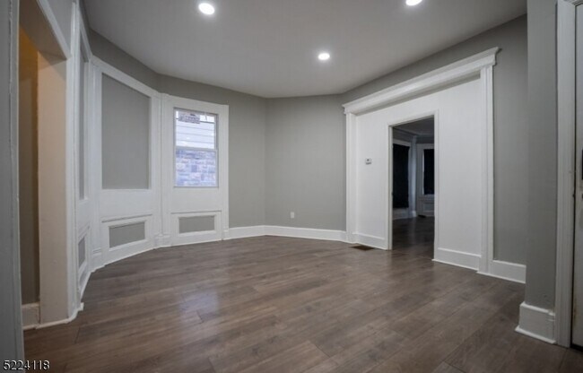 Building Photo - 226 Fairmount Ave