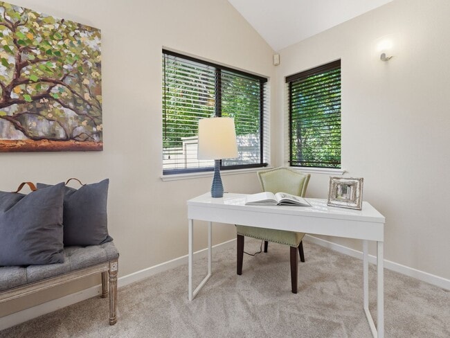 Building Photo - OPEN HOUSE 5/9 & 5/10 1:30-4:30