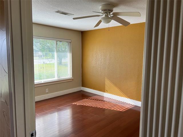 Building Photo - 251 S 2nd St