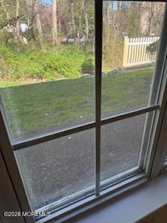 Building Photo - 325 Towne Dr