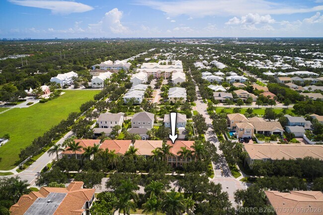 Building Photo - 1080 Community Dr