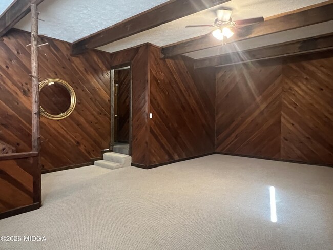 Building Photo - 1943 Northbrook Ave