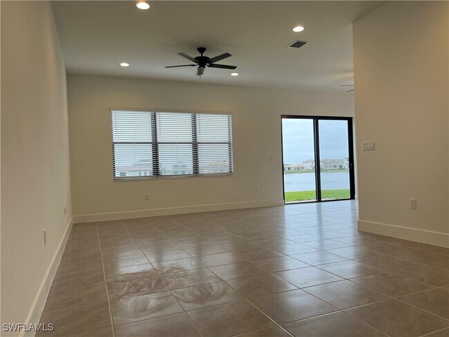 Building Photo - 5642 Argento Dr