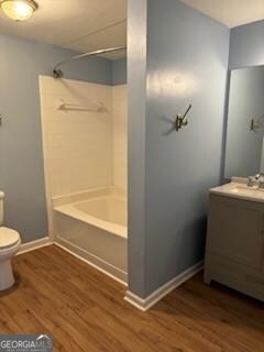 Building Photo - 2700 Pine Tree Rd NE