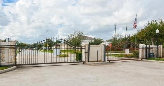 Building Photo - 10518 Rustling Villas Ln
