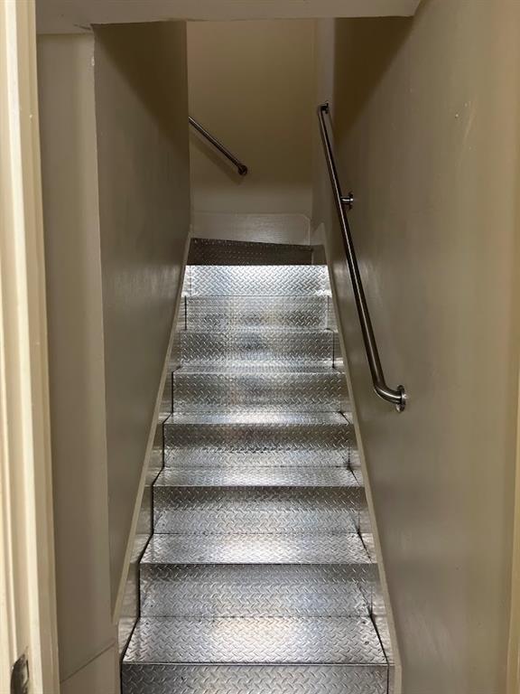 Building Photo - 2529 Rio Grande St