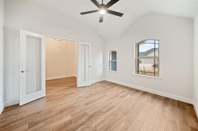 Building Photo - 618 Kyle Dr