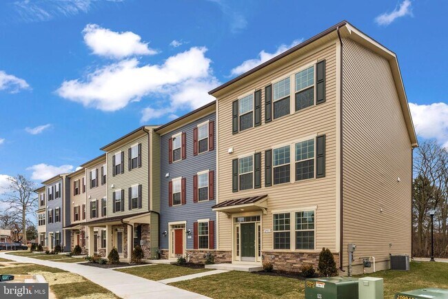 Building Photo - 2911 Osprey Way