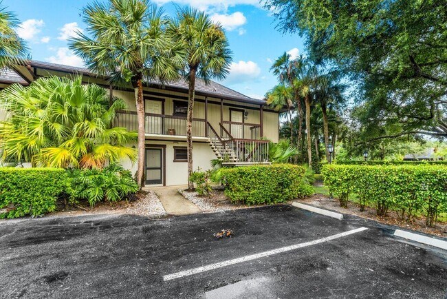 Building Photo - 13334 Polo Club Rd