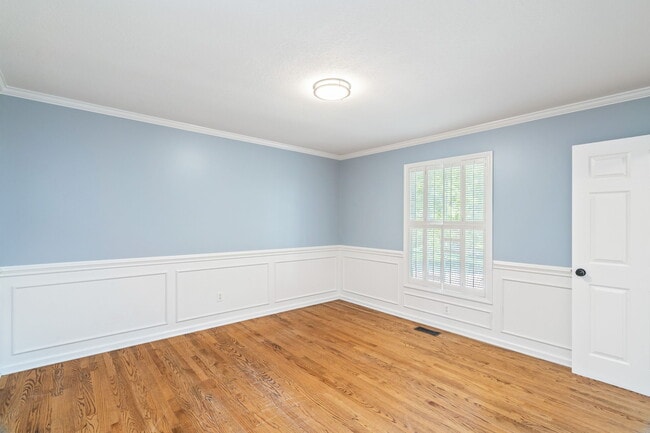Building Photo - 2761 Dee Peppers Dr