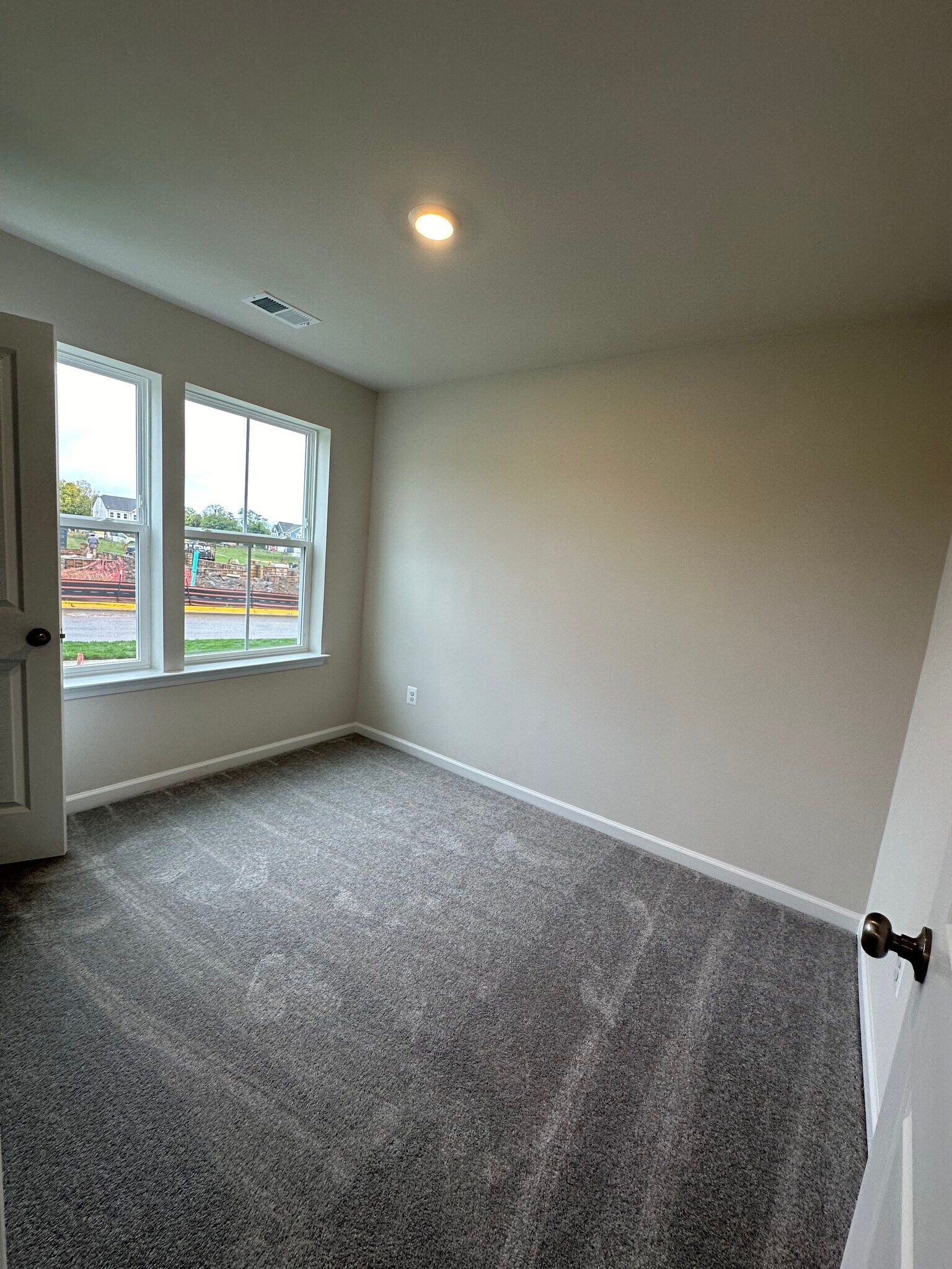 Building Photo - 318 Mineral Springs Rd
