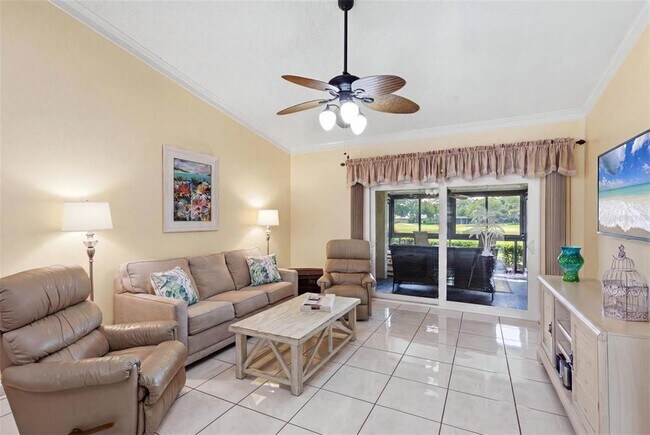 Building Photo - 3663 Longmeadow