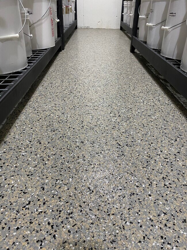 Building Photo - 530 Craftsman Way