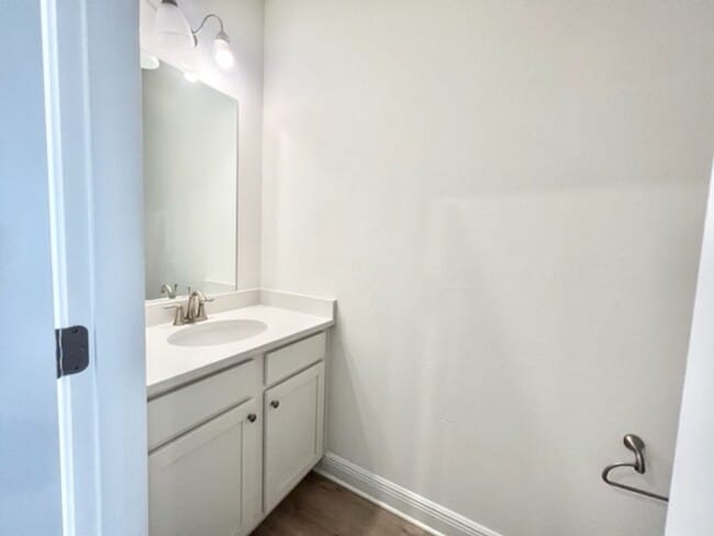 Building Photo - 22 Redbird Lp