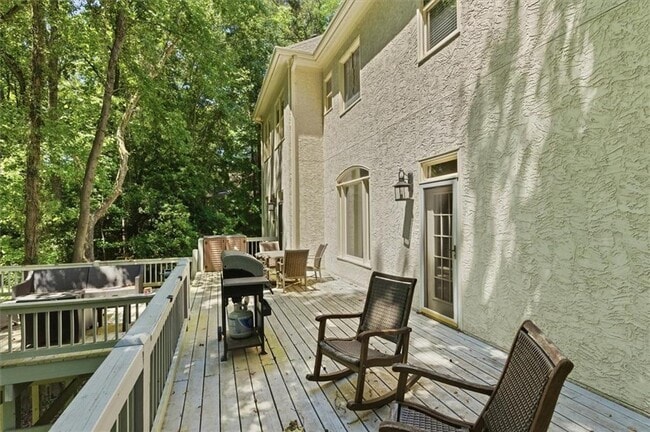Building Photo - 1247 Manor Oaks Ct