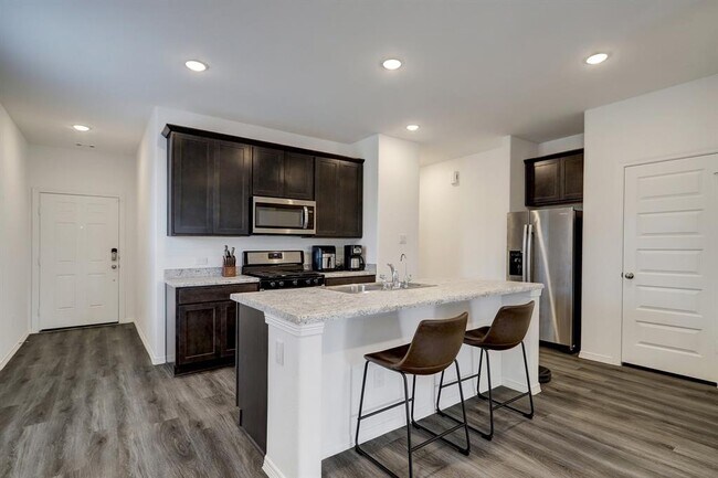 Building Photo - 21306 Nova Wy