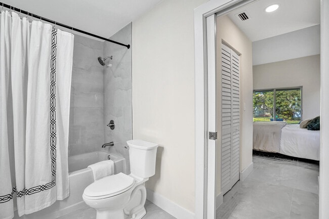 Building Photo - 2881 NW 98th Way