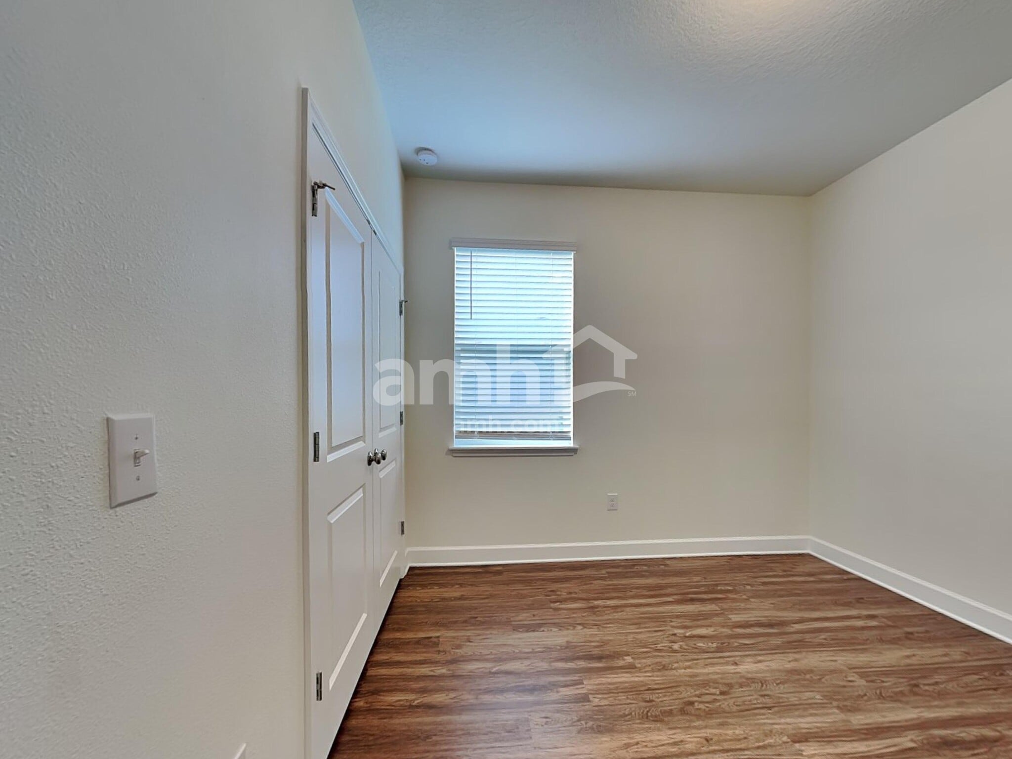 Building Photo - 1067 Walden Pond Dr