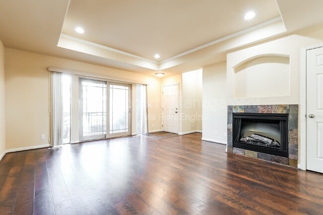 Building Photo - 3155 E 104th Ave