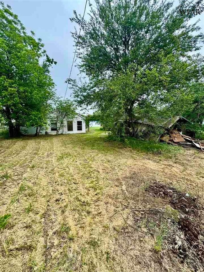 Building Photo - 809 Paradise St