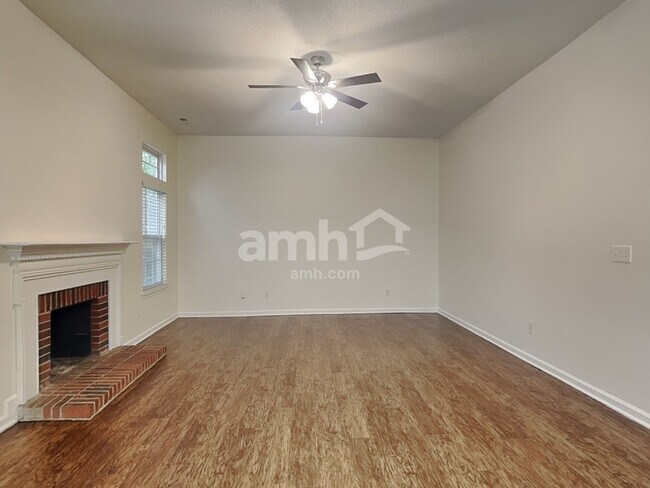 Building Photo - 2612 Bricker Dr