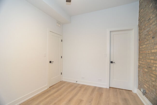 Building Photo - 3251 W Belden Ave