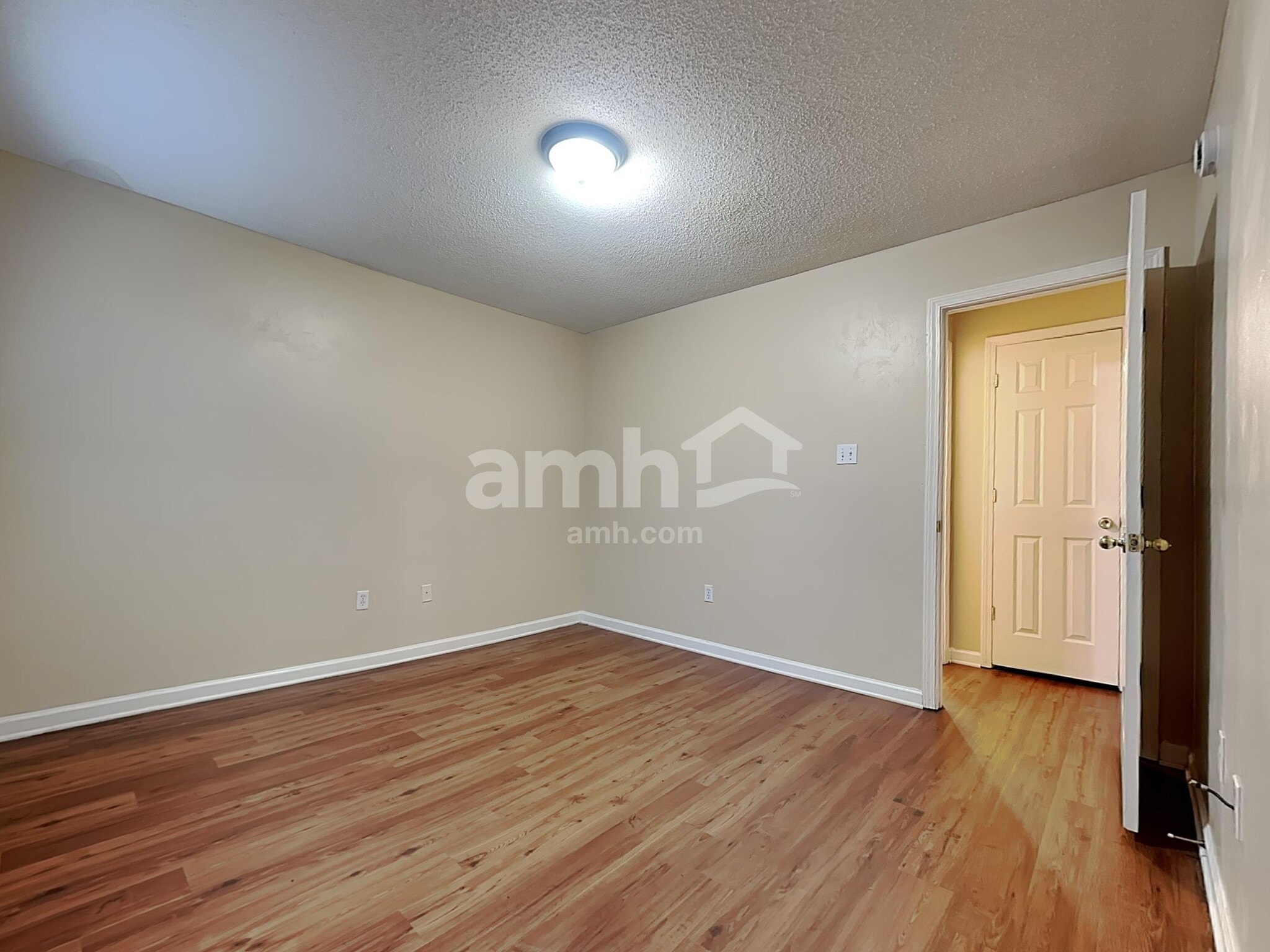 Building Photo - 5717 Antler Trail