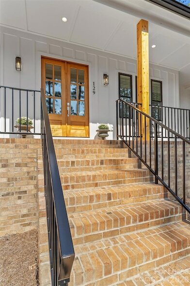 Building Photo - 129 Greens Rd