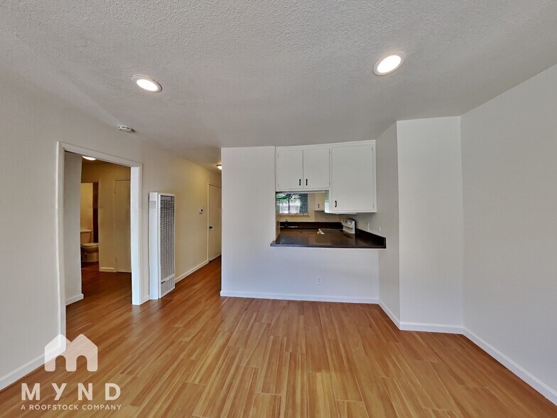 Building Photo - 2741 21st Street