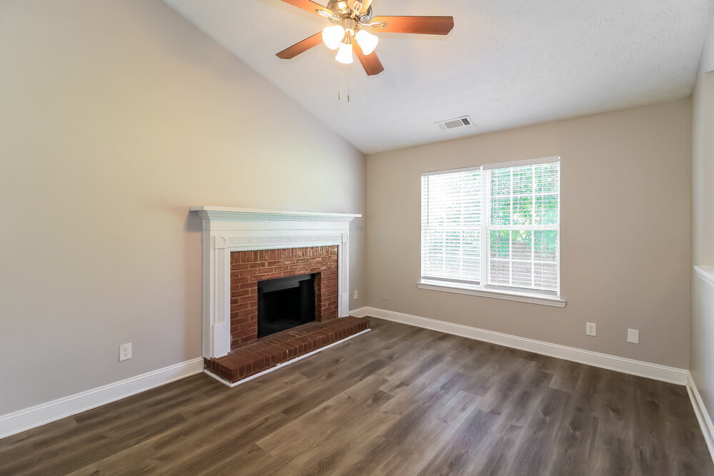 Building Photo - 505 Brewer Dr