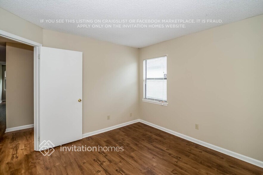 Building Photo - 409 Filmore Dr