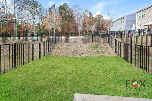 Building Photo - 108 Blakeslee Ct