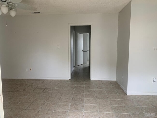 Building Photo - 1200 Shoreline Dr