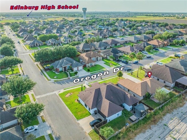 Building Photo - 3818 Oregon Dr
